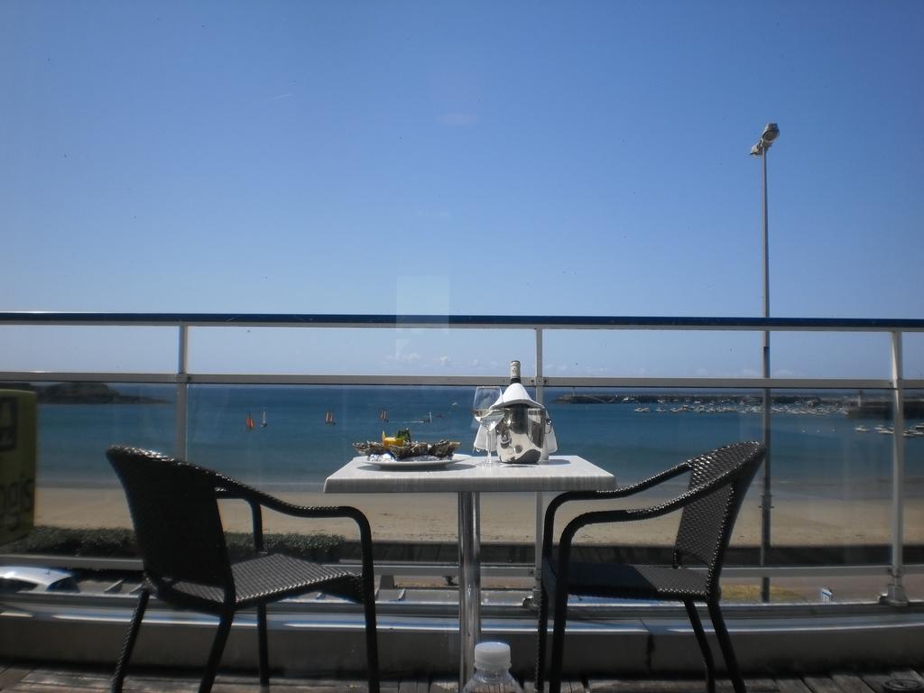 Hotel De La Plage Еркі Номер фото