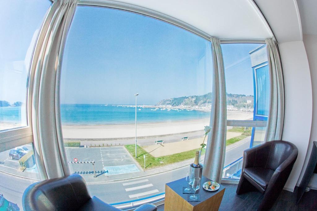 Hotel De La Plage Еркі Номер фото
